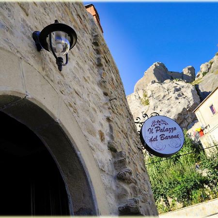 Готель Il Palazzo Del Barone - Stanza Dei Maiorana П'єтрапертоза Екстер'єр фото